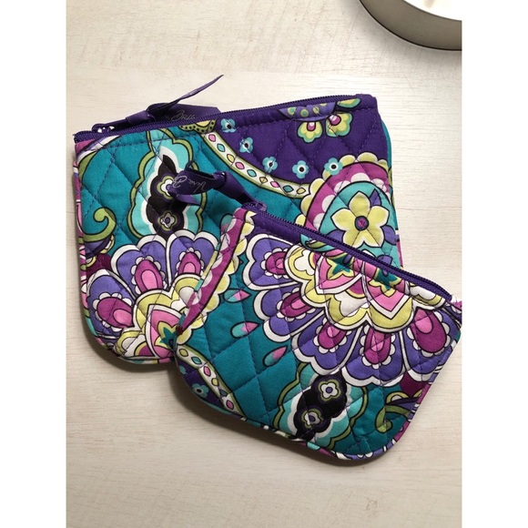 Vera Bradley Other - ❗️4/$15 - Vera Bradley Small Zip Cosmetic Case